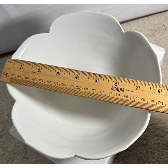 4 Petal Shaped Lotus Bowls White Ceramic Textured Minamilist Elegant Vintage - Picture 4 of 13
